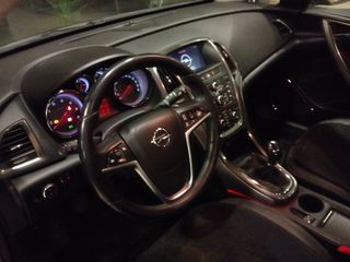Opel Astra 2011 ASTRA J ECOFLEX 136 HP COSMO-thumb-4