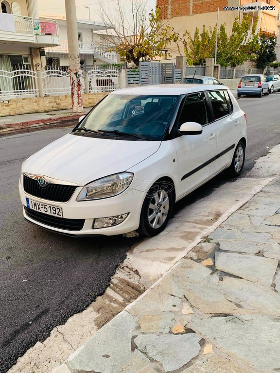 Car Gr Skoda Fabia