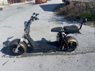 Μοτοσυκλέτα roller/scooter '15