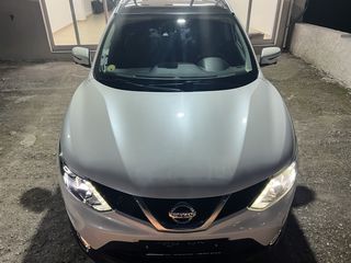 Nissan Qashqai 2015  1.6 dCi Tekna 4x4 Automatic-thumb-8
