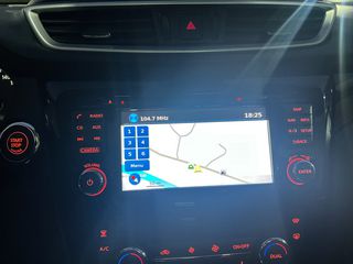 Nissan Qashqai 2015  1.6 dCi Tekna 4x4 Automatic-thumb-21