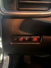 Nissan Qashqai 2015  1.6 dCi Tekna 4x4 Automatic-thumb-28