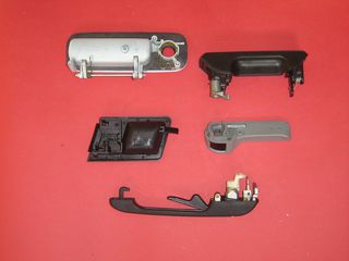 ΧΕΙΡΟΛΑΒΕΣ ΕΣΩΤΕΡΙΚΕΣ & ΕΞΩΤΕΡΙΚΕΣ VW/AUDI 813837206C - 1J1823533C U71 - 701837020A 01C - 6N0827565A GRU - 6X0827565B GRU - 701843704B - 6N0837113-thumb-3