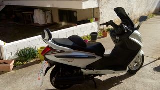 Sym GTS 300i EVO 2010-thumb-13