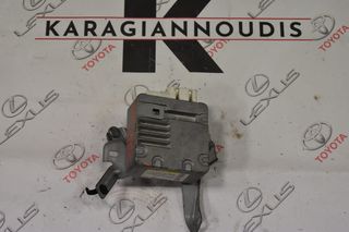 Toyota Yaris πλακέτα τιμονιού με κωδικό 89650-0D110