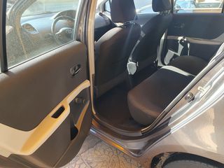 Toyota Yaris 2012 1.33 Start&Stop Executive 6speed-thumb-19