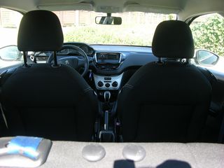 Peugeot 208 2016 1.0 PureTech 70  like-thumb-5
