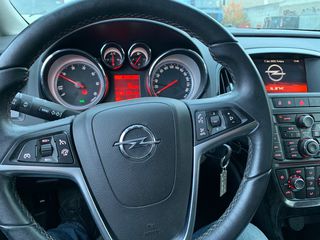 Opel Astra 2016 Sports Tourer 1.6 Turbo Sport-thumb-11