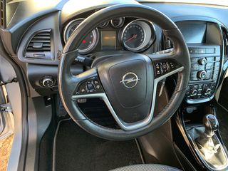 Opel Astra 2016 Sports Tourer 1.6 Turbo Sport-thumb-15