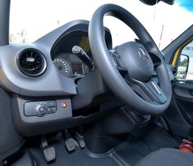 Mercedes-Benz 2025 Sprinter 411/37 CDI-thumb-16