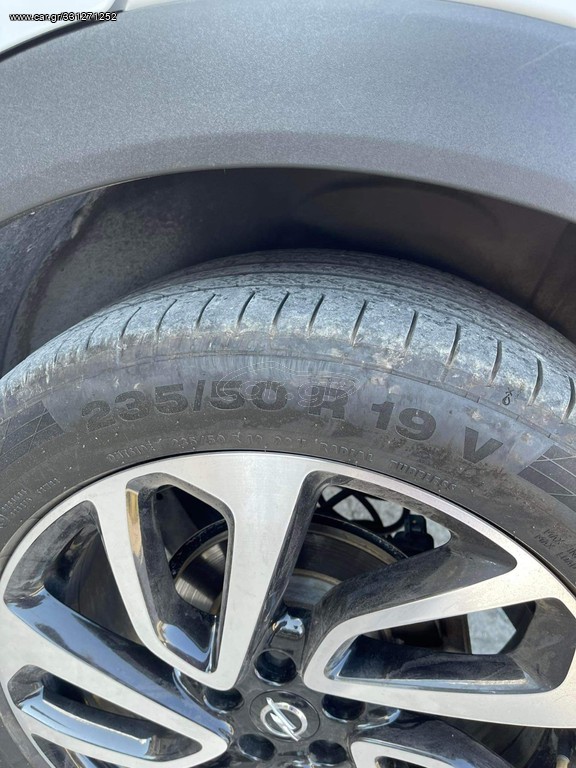 235/50/19 2019 continental