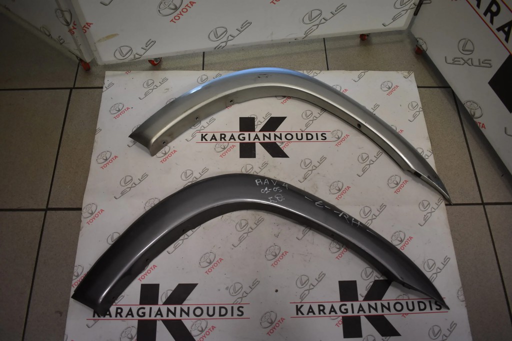 Toyota Rav4 φρύδια 2000-2005 εμπρός δεξιά