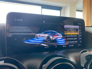 Mercedes-Benz AMG GT R 2019-thumb-91