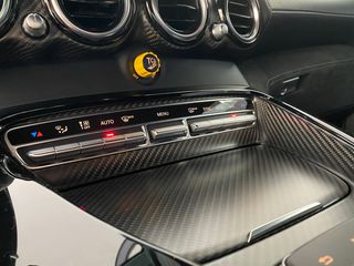 Mercedes-Benz AMG GT R 2019-thumb-47