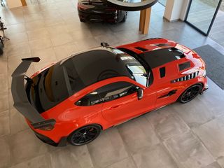 Mercedes-Benz AMG GT R 2019-thumb-12