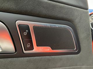 Mercedes-Benz AMG GT R 2019-thumb-17