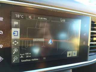 Peugeot 308 2016-thumb-17