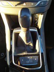 Peugeot 308 2016-thumb-16