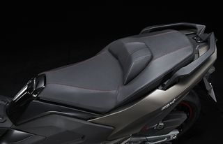 Kymco AK 550 2025 PREMIUM-thumb-7
