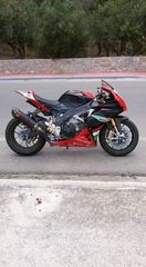 Aprilia RSV 4 Factory '10