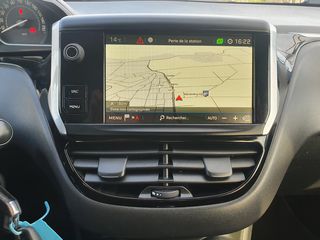 Peugeot 208 2018 FULL EXTRA-thumb-6