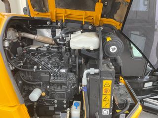 Εκσκαφάκι (διαβολάκι) JCB 2015 65R1-thumb-7