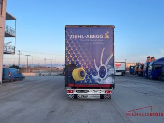 Mercedes-Benz 2014 1845-thumb-6