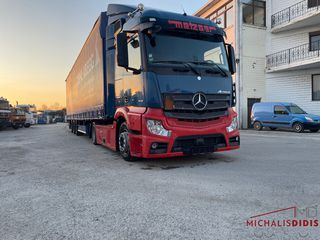 Mercedes-Benz 2014 1845-thumb-1