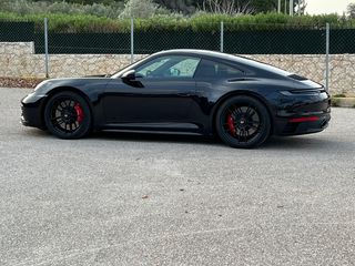 Porsche 911 2022 4 GTS-thumb-13
