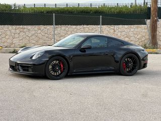 Porsche 911 2022 4 GTS-thumb-11