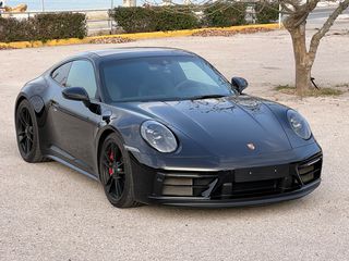 Porsche 911 2022 4 GTS-thumb-6