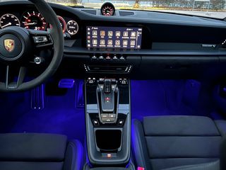 Porsche 911 2022 4 GTS-thumb-36