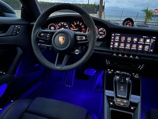 Porsche 911 2022 4 GTS-thumb-35