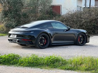 Porsche 911 2022 4 GTS-thumb-38