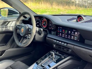 Porsche 911 2022 4 GTS-thumb-21