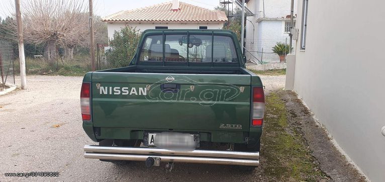 car gr nissan navara d22 2000