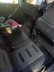 Volkswagen Tiguan 2009-thumb-11