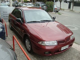 Mitsubishi Carisma '97