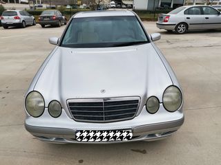 Mercedes-Benz E 200 2005 kompressor-thumb-1