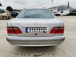 Mercedes-Benz E 200 2005 kompressor-thumb-6