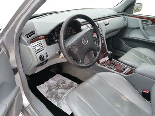 Mercedes-Benz E 200 2005 kompressor-thumb-11