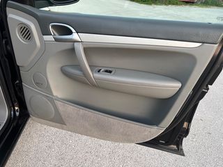 Porsche Cayenne 2007 S-thumb-9