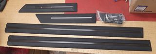ΣΕΤ ΠΡΟΣΤΑΤΕΥΤΙΚΑ ΠΟΡΤΩΝ ΦΤΕΡΩΝ MITSUBISHI PAJERO WAGON '07- '11 ( MZ313828 ) Set Moldings Counters Door Molding Set-thumb-1