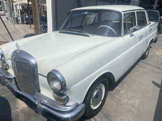 Mercedes-Benz 230 1966-thumb-1