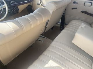Mercedes-Benz 230 1966-thumb-17