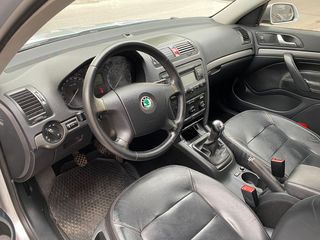 Skoda Octavia 2008 5 TSI Turbo €1300 ΠΡΟΚΑΤΑΒΟΛΗ!!! ΓΡΑΜΜΑΤΙΑ-thumb-5