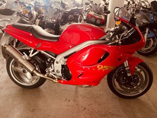 Triumph Daytona 955i 2002-thumb-1