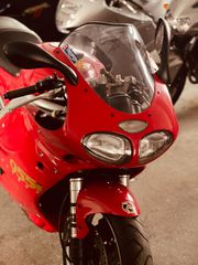 Triumph Daytona 955i 2002-thumb-2
