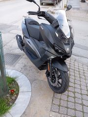 Keeway Vieste 125 2026 EURO 5 INJECTION-thumb-1