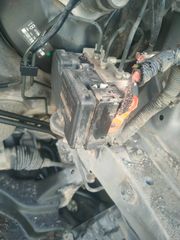 ΜΟΝΑΔΑ ABS TOYOTA YARIS DIESEL 2006-2011